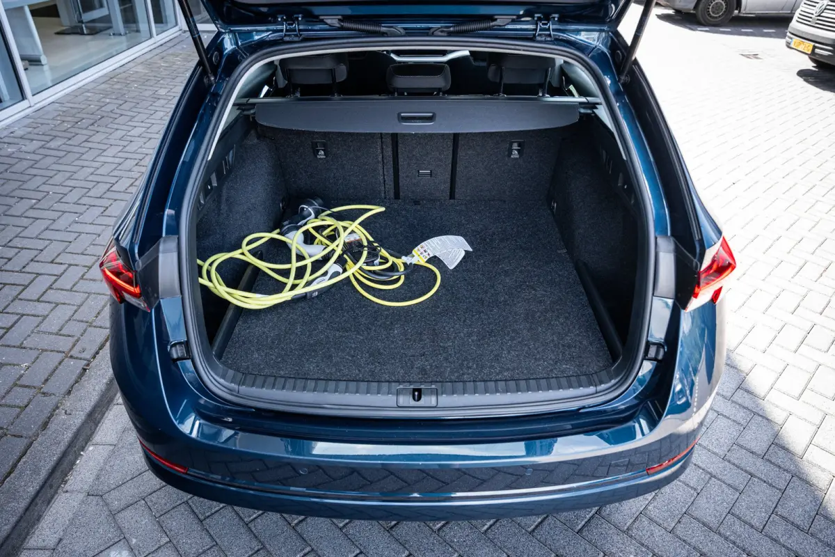 1.4 TSI iV PHEV Business Edition SOH 87% | Cruise control | Metaalkleur | Parkeersensor voor