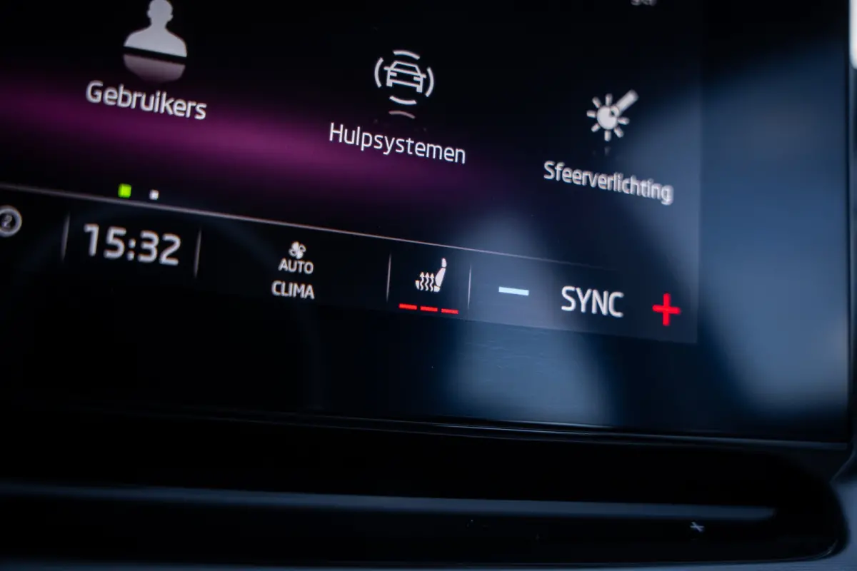 1.4 TSI iV PHEV Business Edition SOH 87% | Cruise control | Metaalkleur | Parkeersensor voor