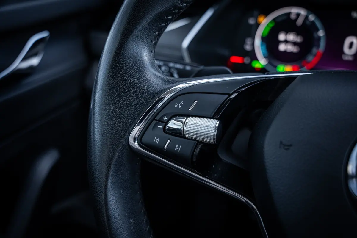 1.4 TSI iV PHEV Business Edition SOH 87% | Cruise control | Metaalkleur | Parkeersensor voor