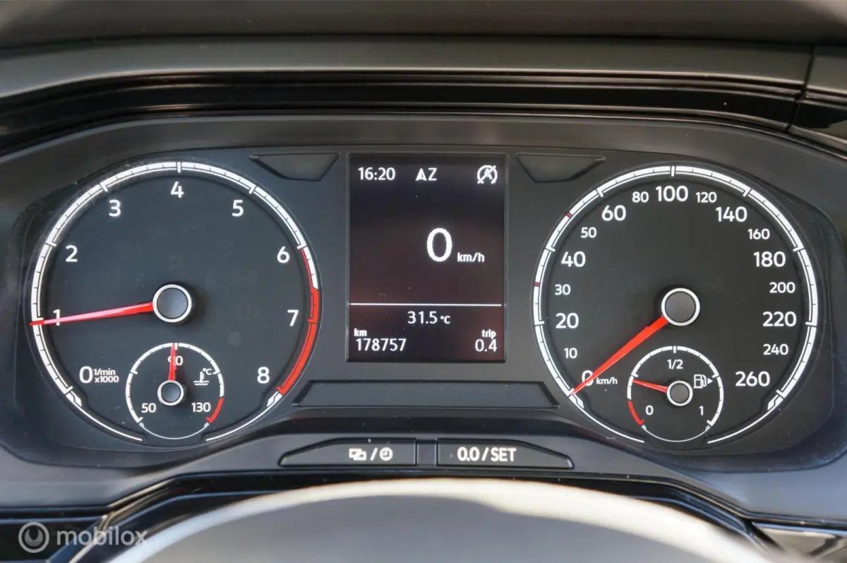 1.0 TSI Comfortline Bns Navi Apple/Android !