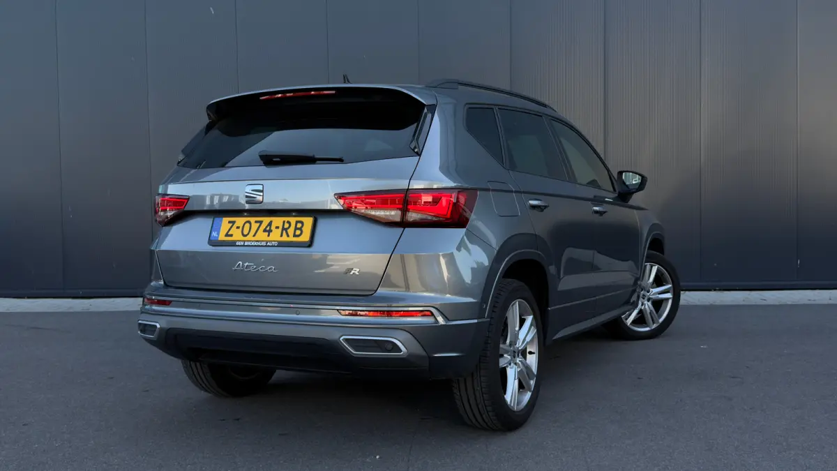 1.5 TSI 150pk FR Business Intense | Camera | Carplay | Adaptive Cruise | Keyless | 18" |