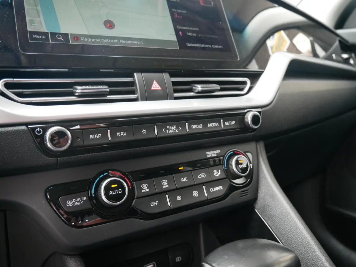 1.6 GDi PHEV DynamicPlusLine Camera| ACC| Leder| NAVI+BT