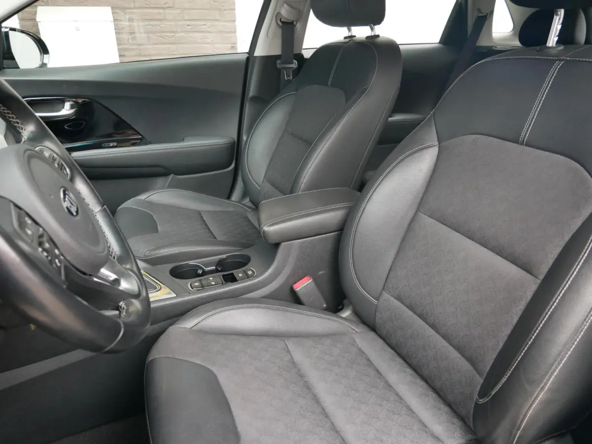 1.6 GDi PHEV DynamicPlusLine Camera| ACC| Leder| NAVI+BT