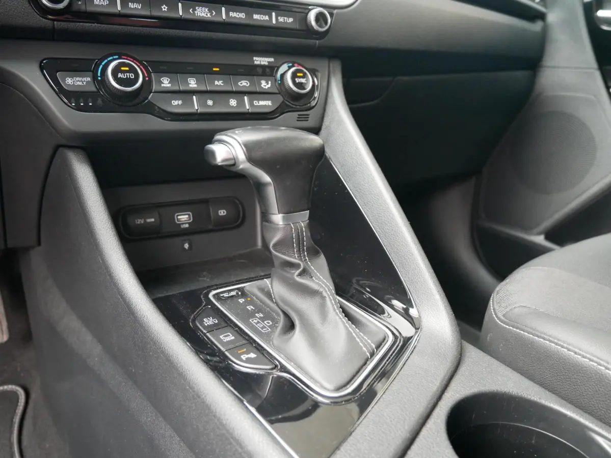 1.6 GDi PHEV DynamicPlusLine Camera| ACC| Leder| NAVI+BT