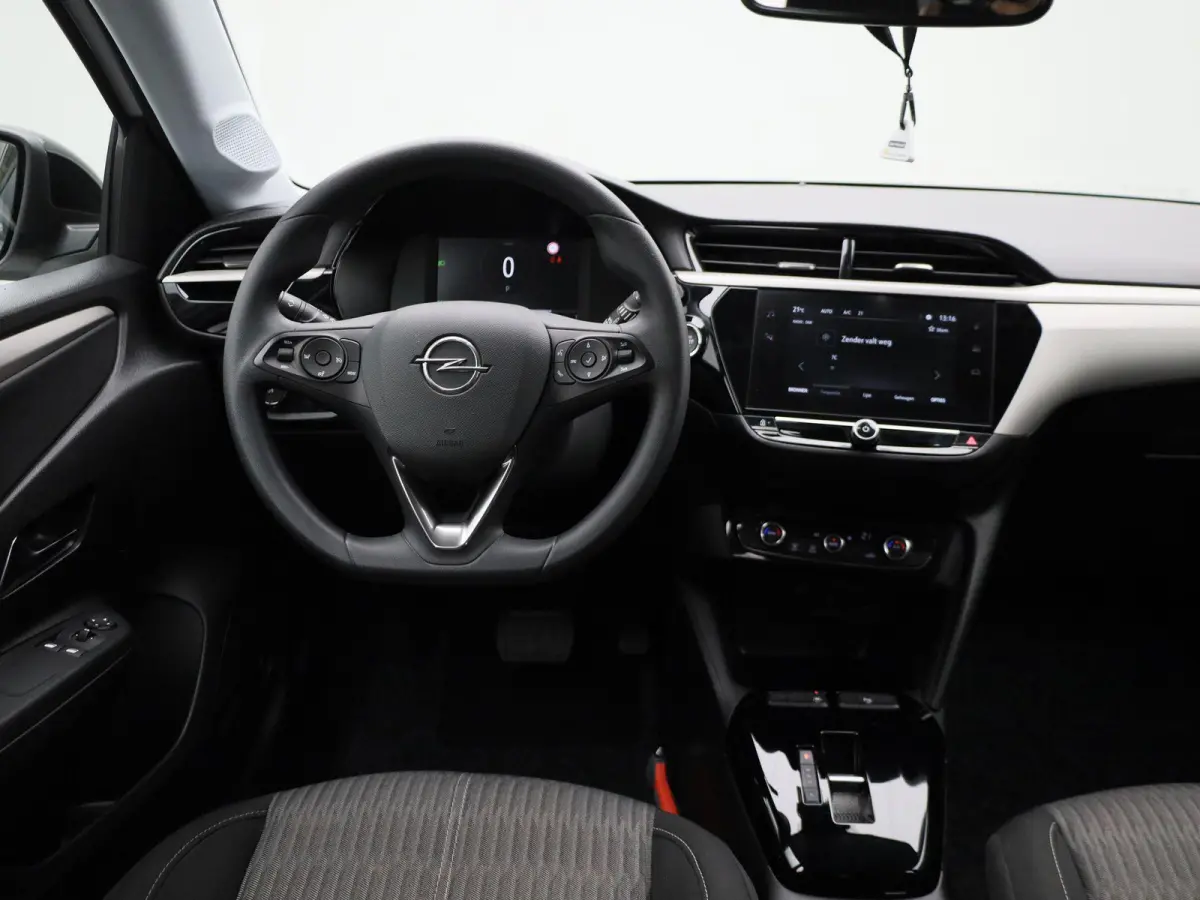 Edition 50 kWh | SOH 89%|  AUTOMAAT | APPLE CARPLAY | ANDROID AUTO | CRUISE CONTROL | CLIMATE CONTRL | RIJSTROOKHULP | DIGITAL COCKPIT | DAB RADIO | BLUETOOH | 5-DEURS |