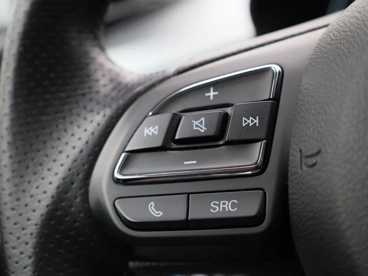 MG5 Electric Long Range Luxury 61 kWh | Apple Carplay / Android Auto | Cruise Control | Achteruitrijcamera |