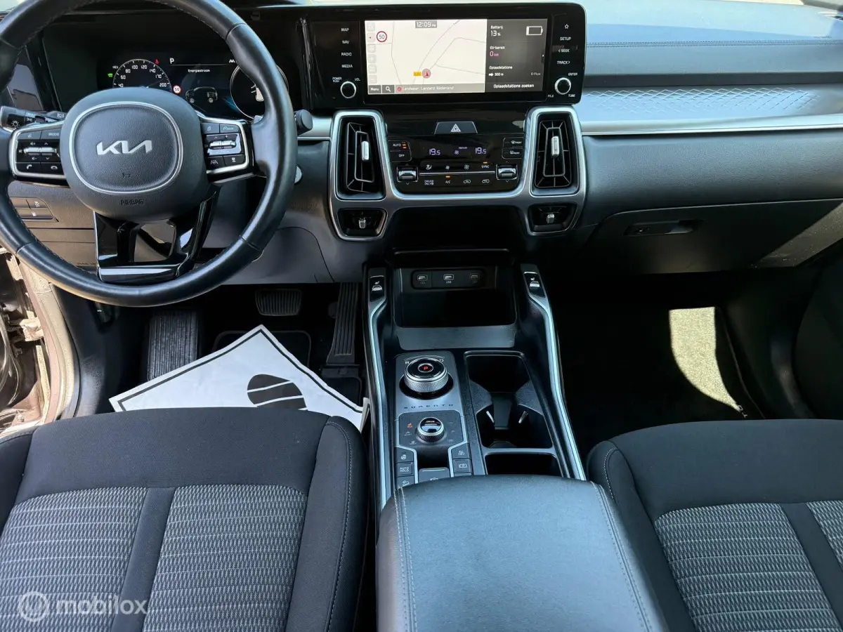 1.6 T-GDI Plug-in Hybrid 4WD 2023