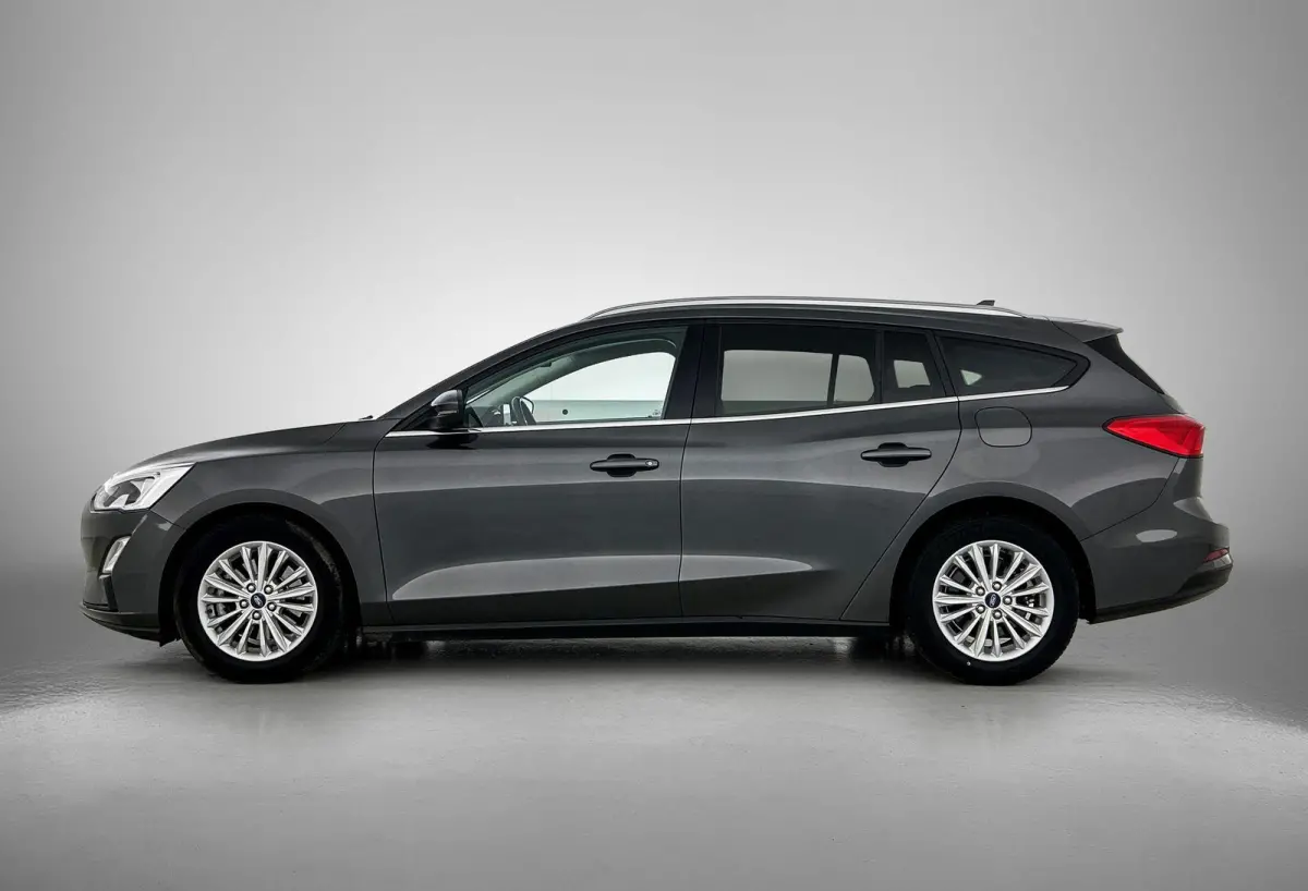 1.0 EcoBoost Titanium Business