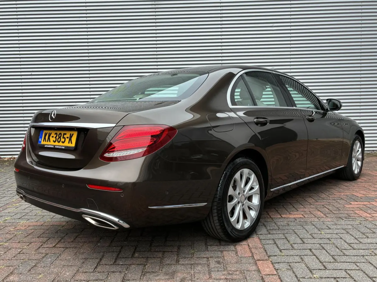E200 Autom Leer Navi 360 Camera Nl Auto 16 Nieuw Model Uniek 98163 Km Eerste Eigenaar Vol Opties Perfecte Staat
