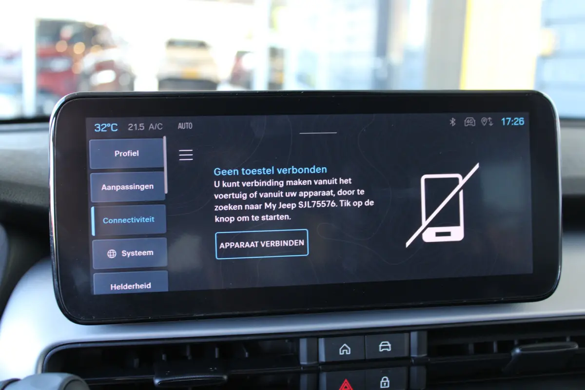 Summit 54 kWh | SOH 98% | Camera | Adaptive cruise control | Full LED | Apple Carplay/ Android Auto |