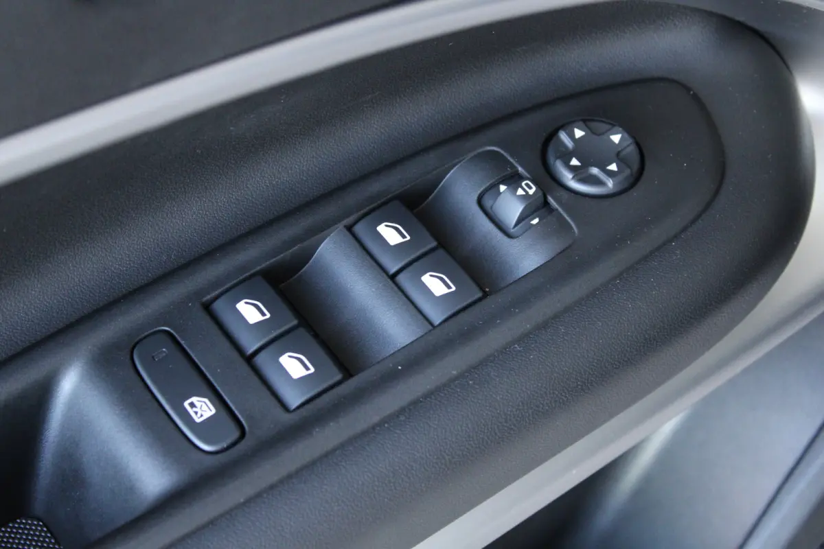 Summit 54 kWh | SOH 98% | Camera | Adaptive cruise control | Full LED | Apple Carplay/ Android Auto |