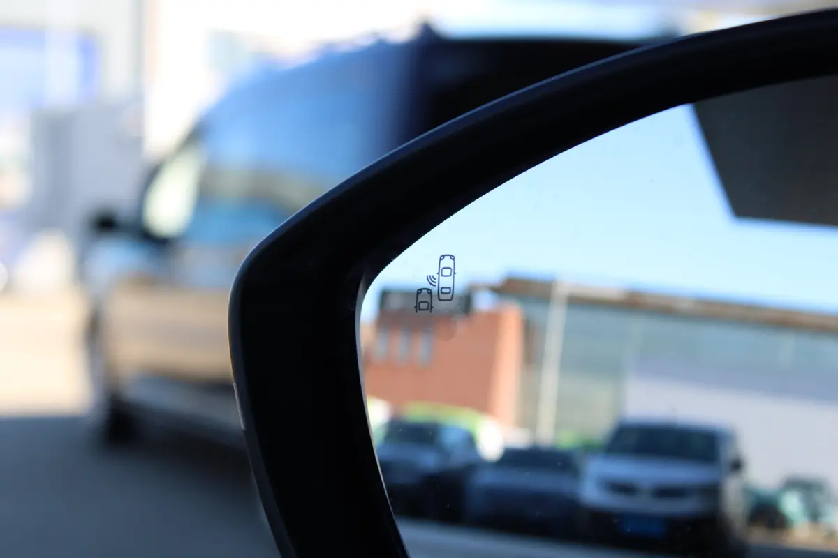 Summit 54 kWh | SOH 98% | Camera | Adaptive cruise control | Full LED | Apple Carplay/ Android Auto |