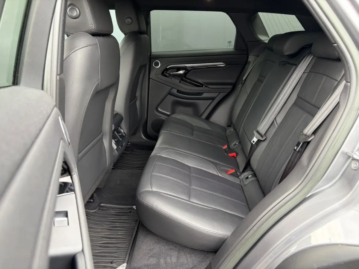 1.5 P300e AWD SE Leder LED Meridian Camera e.Trekhaak NL-auto