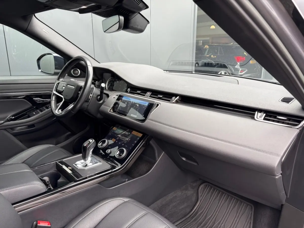 1.5 P300e AWD SE Leder LED Meridian Camera e.Trekhaak NL-auto