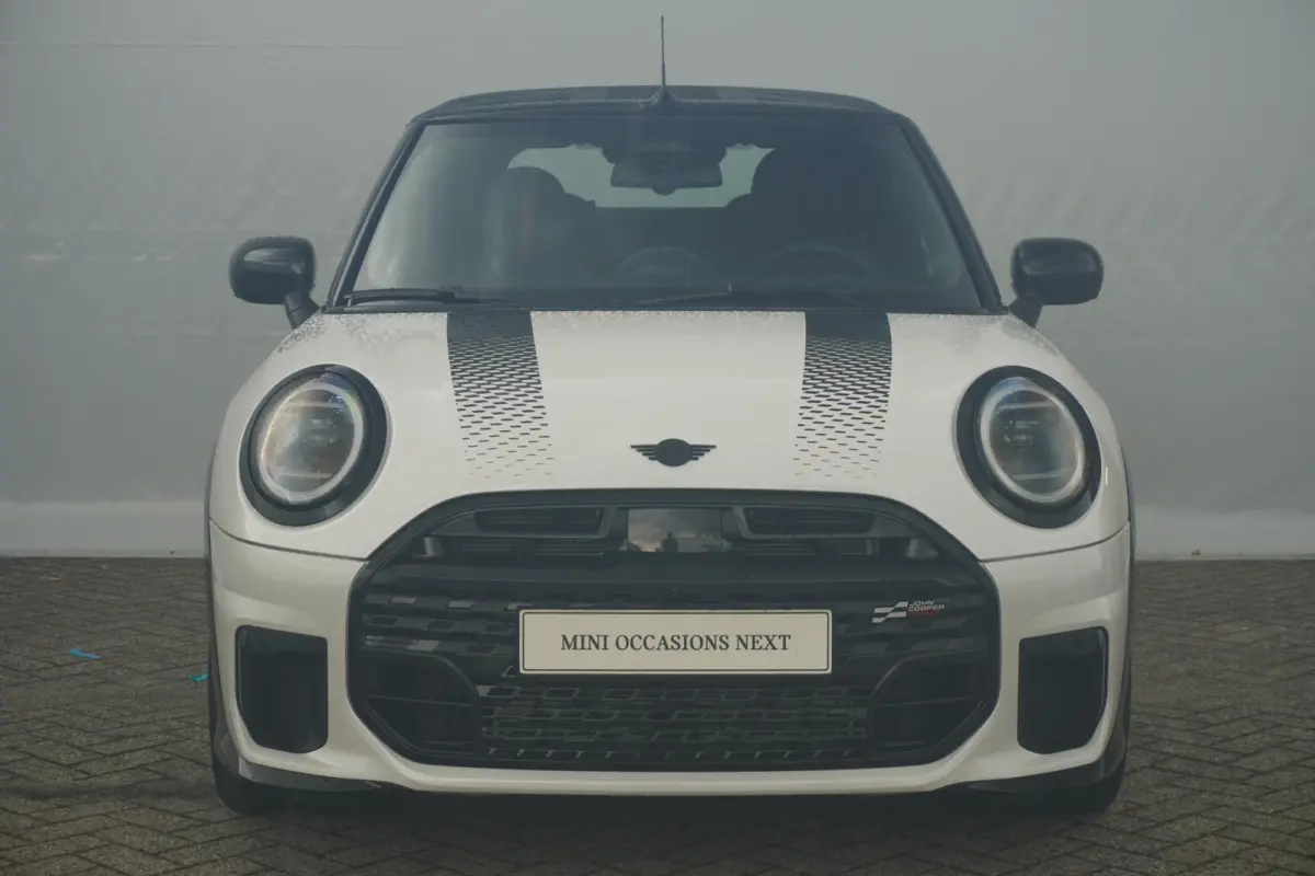 S | John Cooper Works uitvoering | Pakket XL | Stoelverwarming | Stuurwielverwarming