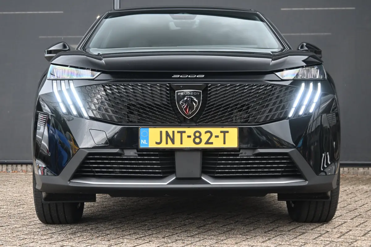 1.6 plug-in Hybrid 195 Allure Tot 8 Jaar Garantie! | Afn. Trekhaak | 7,4kW Lader | Achteruitrijcamera | Navigatie | Keyless-Entry | !!