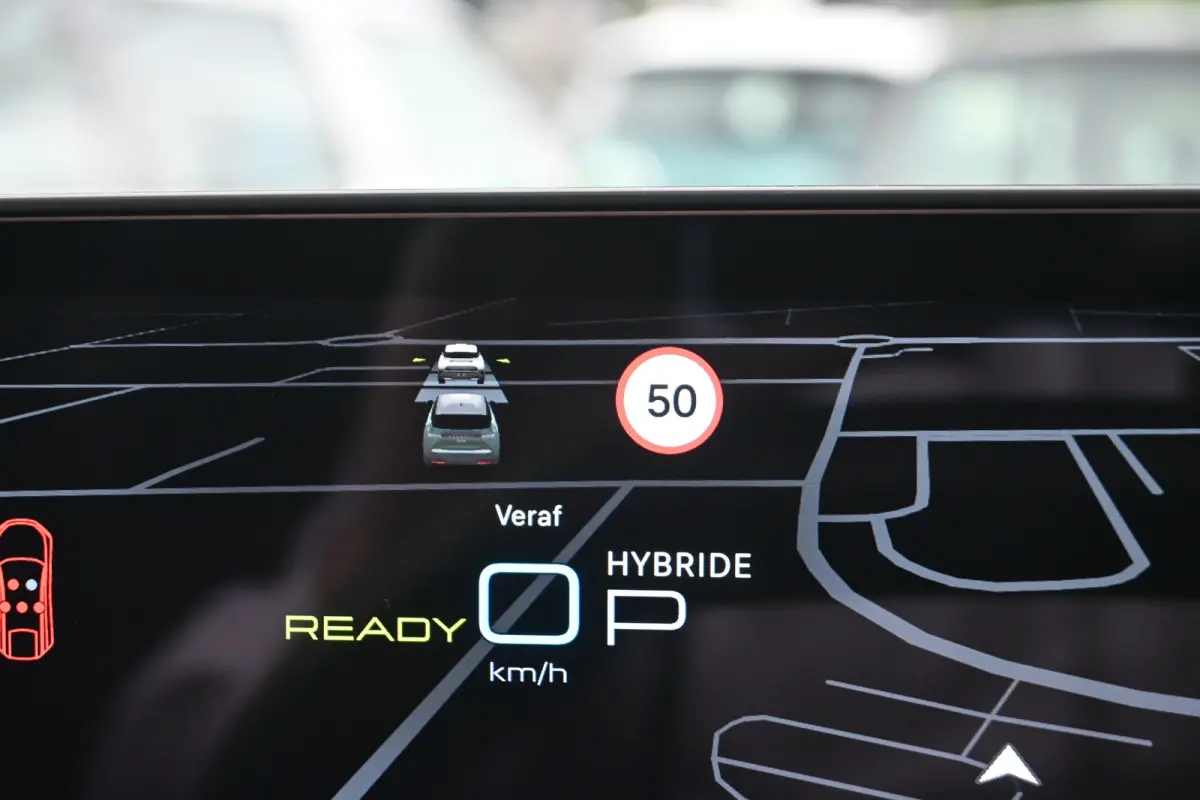 1.6 plug-in Hybrid 195 Allure Tot 8 Jaar Garantie! | Afn. Trekhaak | 7,4kW Lader | Achteruitrijcamera | Navigatie | Keyless-Entry | !!