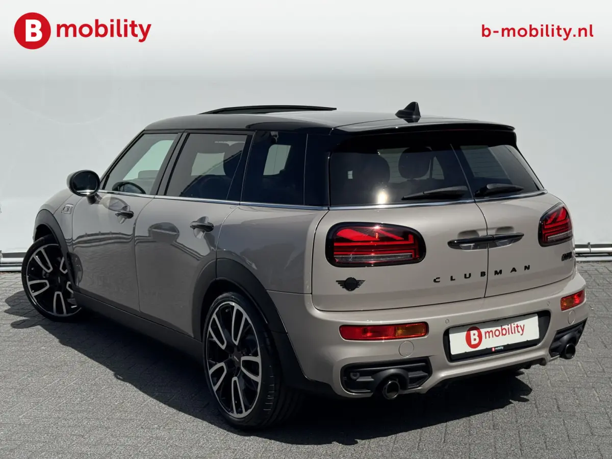 2.0 Cooper S JCW Trim Final Edition 179Pk Automaat | Panoramadak | Head-Up Display | Achteruitrijcamera | Harman/Kardon Sound System | DAB