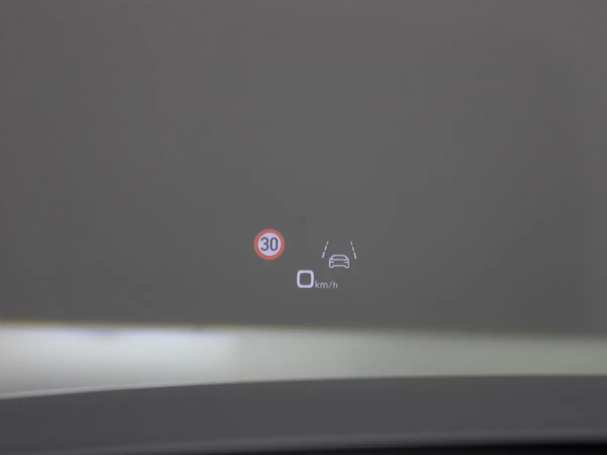 60 TFSI e quattro Lang | Adaptive cruise control | Nachtzichtassistent | Luchtvering | Glazen panoramadak | Dynamische vierwielbesturing | Bang & Olufsen Premium 3D | Head-up display | Dodeh