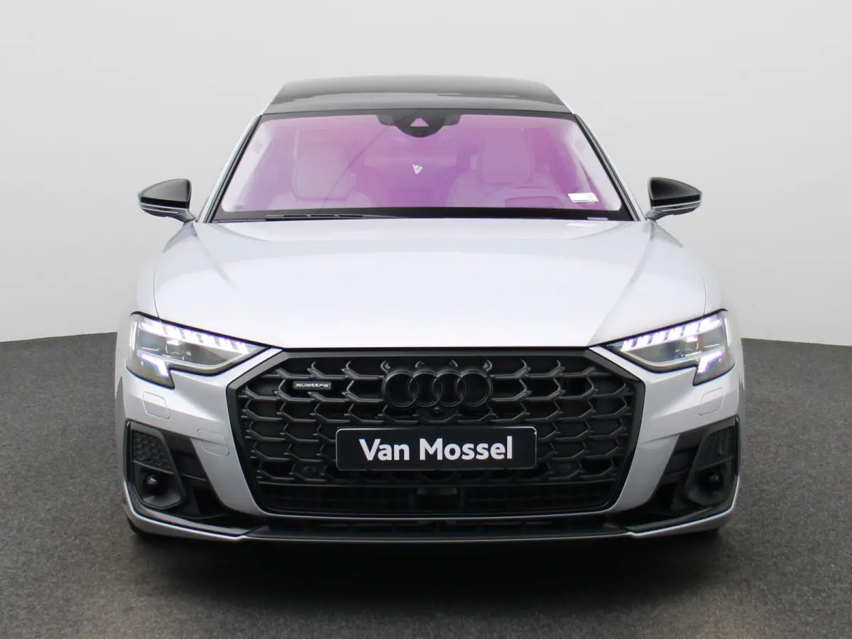 60 TFSI e quattro Lang | Adaptive cruise control | Nachtzichtassistent | Luchtvering | Glazen panoramadak | Dynamische vierwielbesturing | Bang & Olufsen Premium 3D | Head-up display | Dodeh