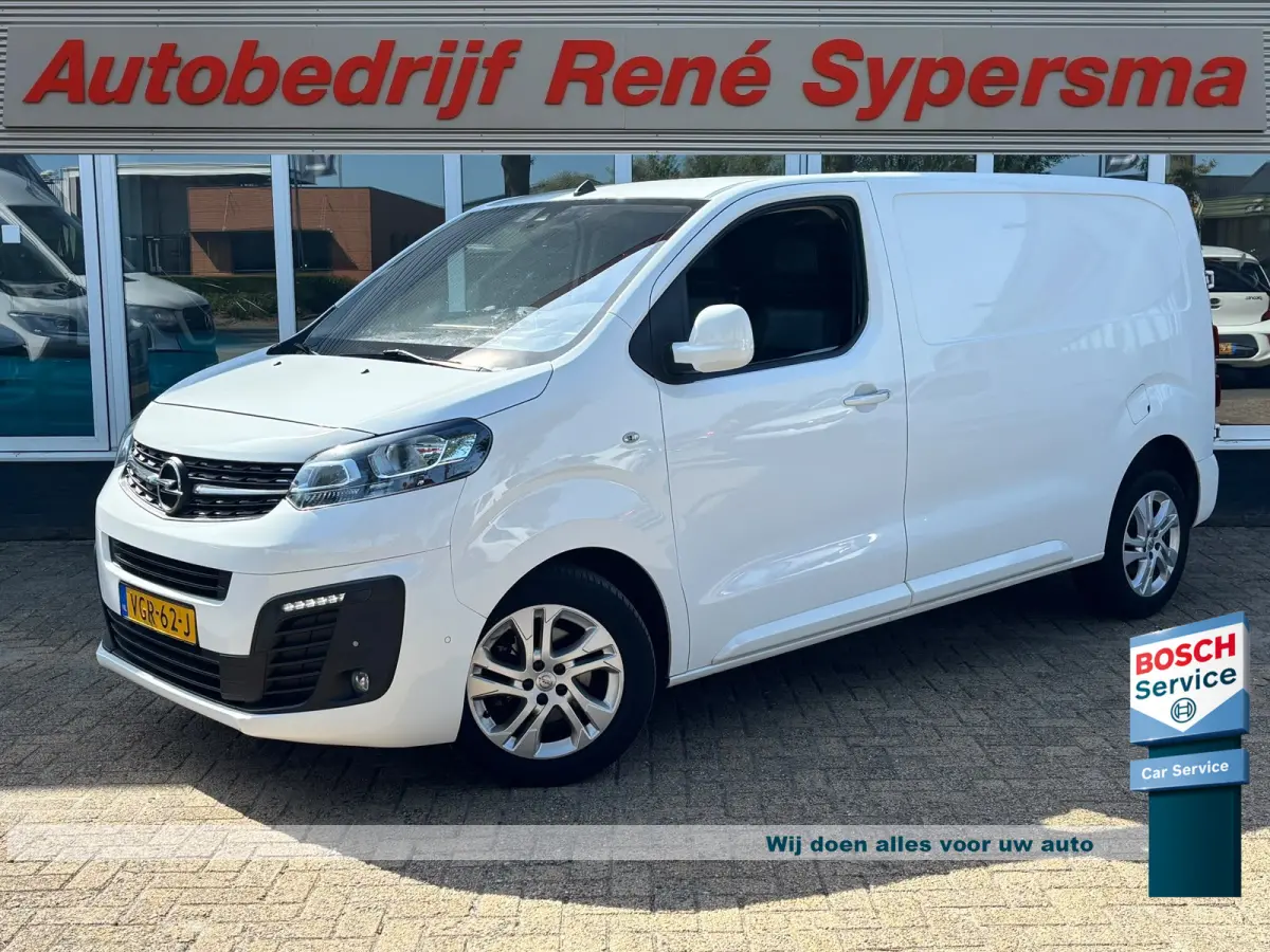 2.0 CDTI L3H1 Innovation | Automaat | 360 Camera | 3 Zitplaatsen | Apple Carplay