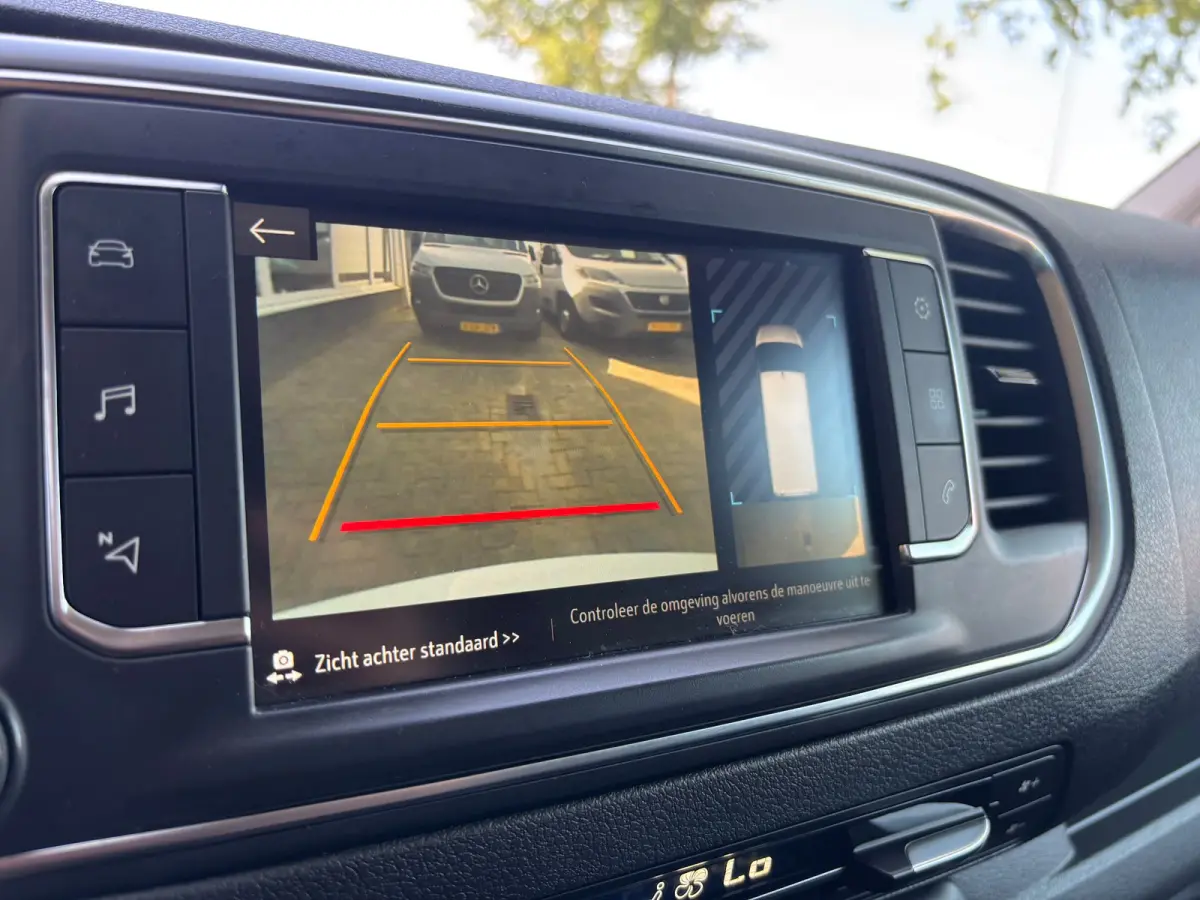 2.0 CDTI L3H1 Innovation | Automaat | 360 Camera | 3 Zitplaatsen | Apple Carplay
