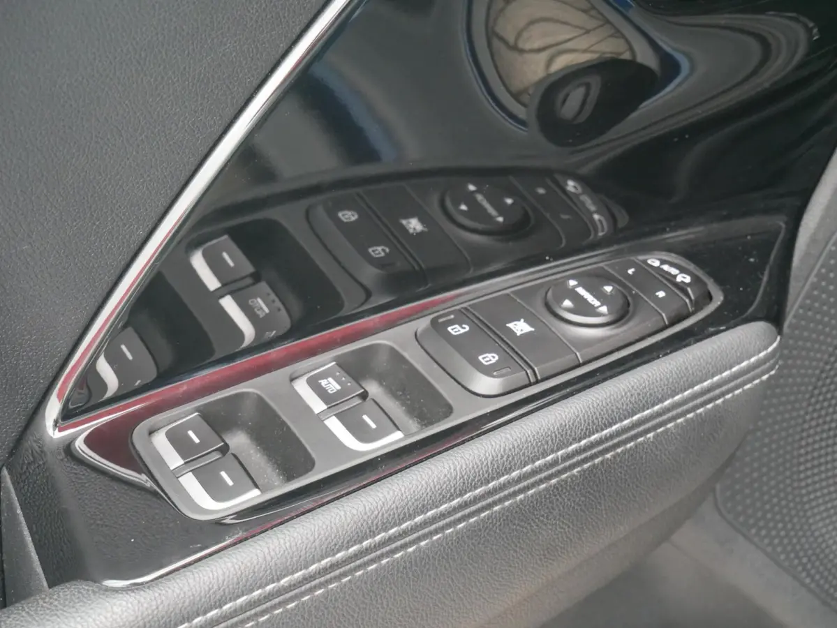 1.6 GDi Hybrid DynamicLine Camera| Trekhaak| Navi+BT
