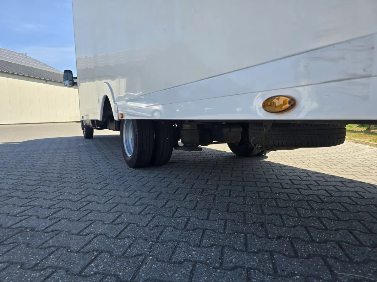 35C14V 2.3 410 H2 Camera Airco Cruise Bakwagen Volume dubbel lucht 30 m3