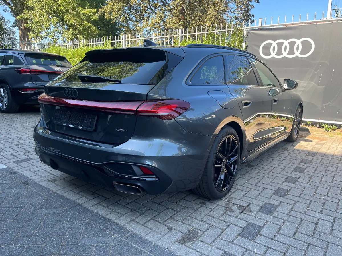 Avant S-line quattro 299PK | Panoramadak | Leder/alcantara | 360 camera | Bang&Olufsen | Head-up | Memory stoel |