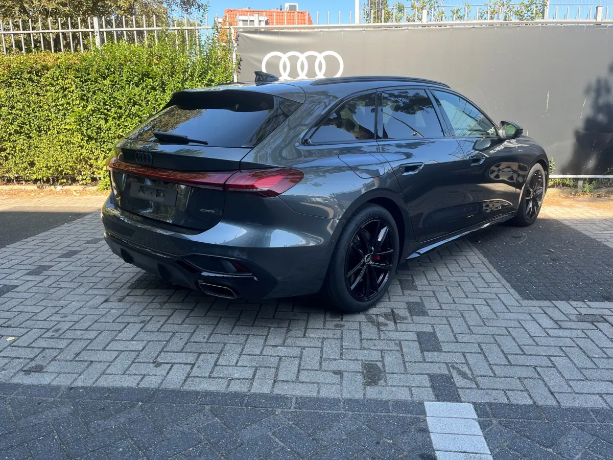 Avant S-line quattro 299PK | Panoramadak | Leder/alcantara | 360 camera | Bang&Olufsen | Head-up | Memory stoel |