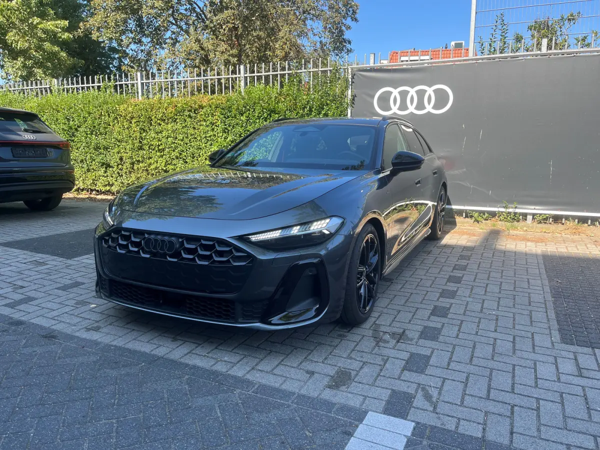 Avant S-line quattro 299PK | Panoramadak | Leder/alcantara | 360 camera | Bang&Olufsen | Head-up | Memory stoel |