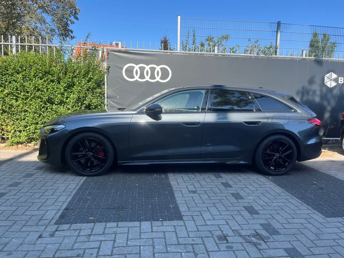 Avant S-line quattro 299PK | Panoramadak | Leder/alcantara | 360 camera | Bang&Olufsen | Head-up | Memory stoel |