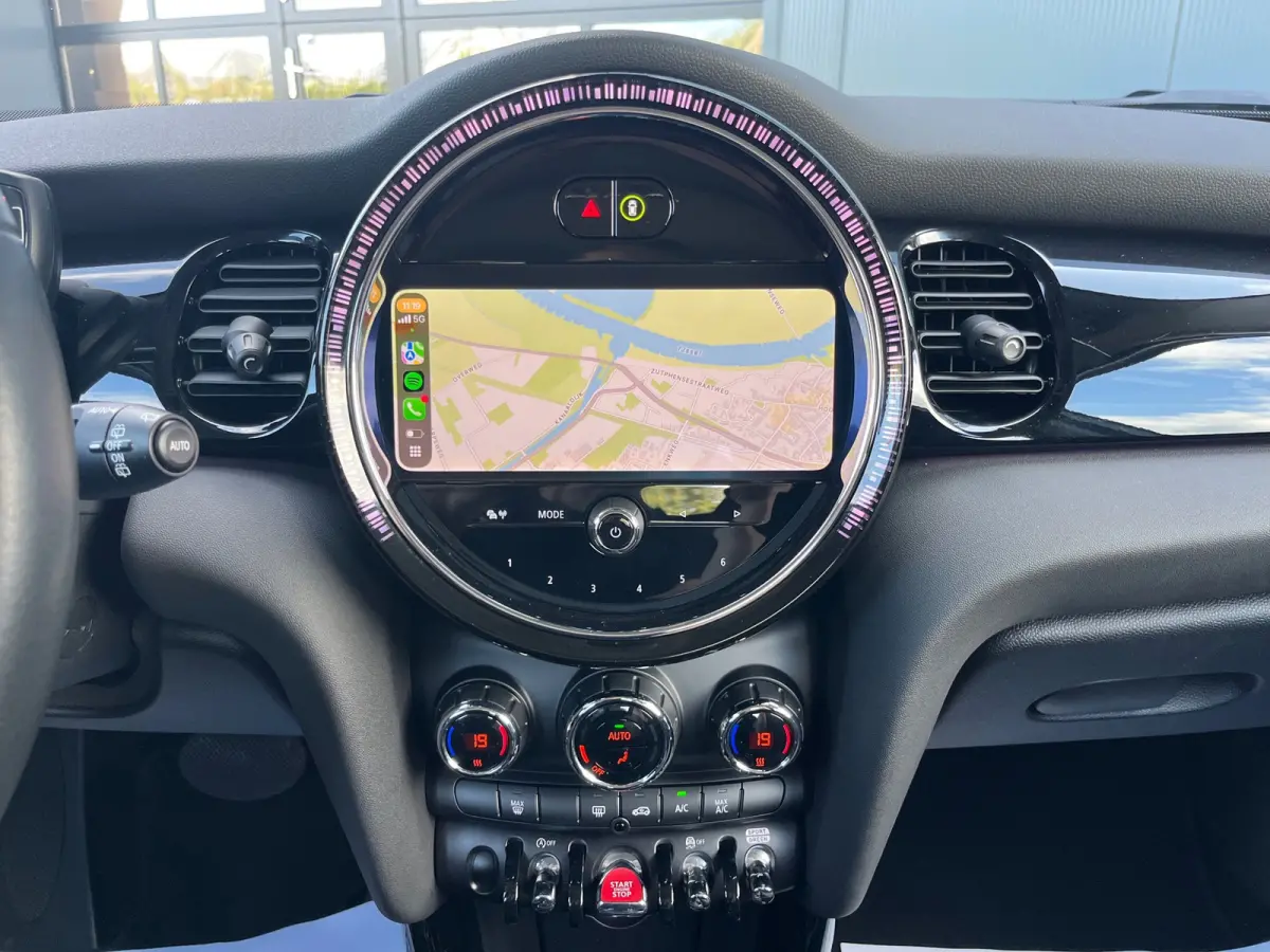 1.5 Cooper Camden Plus Edition NL.Auto/Two-Tone/Nieuw-Model/Full Led/Carplay/1Ste Eigenaar/Dealer onderhouden