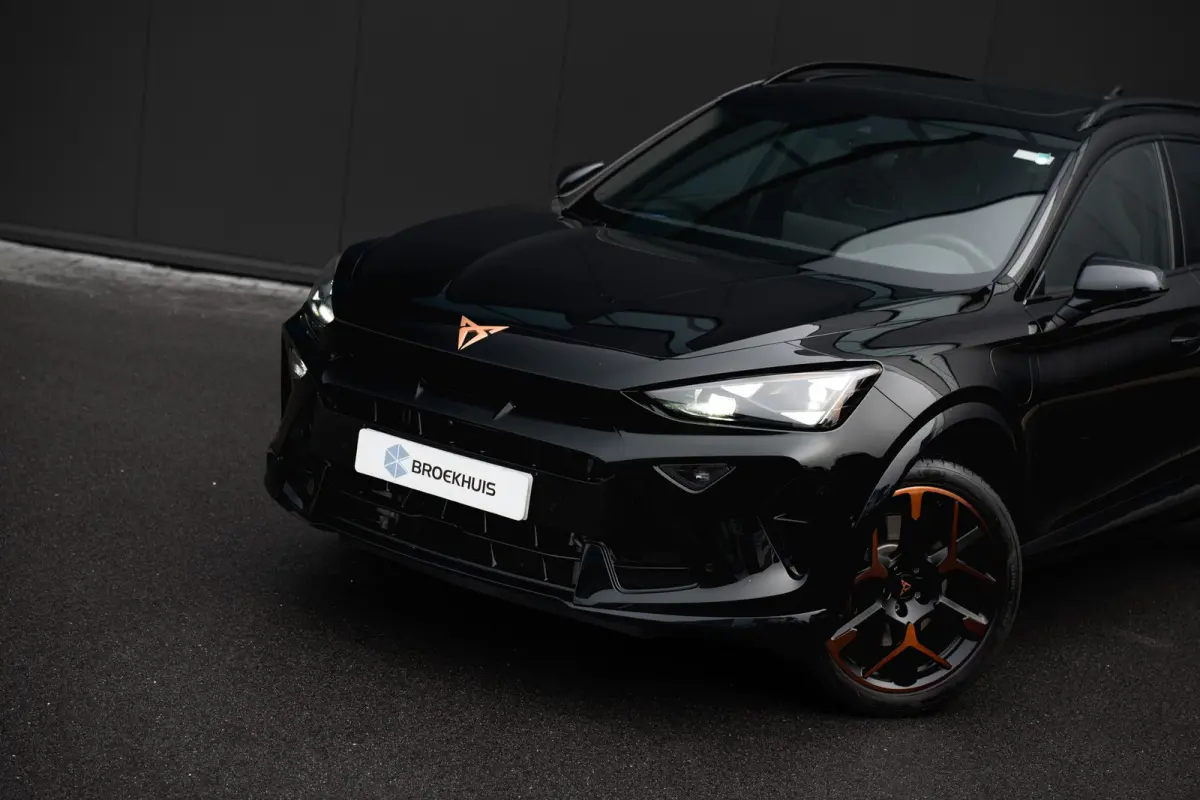 1.5 TSI e-Hybrid 272pk VZ Performance | Garantie t/m 2030 | Panoramadak | Trekhaak | Sennheiser | 360 Camera | Leder