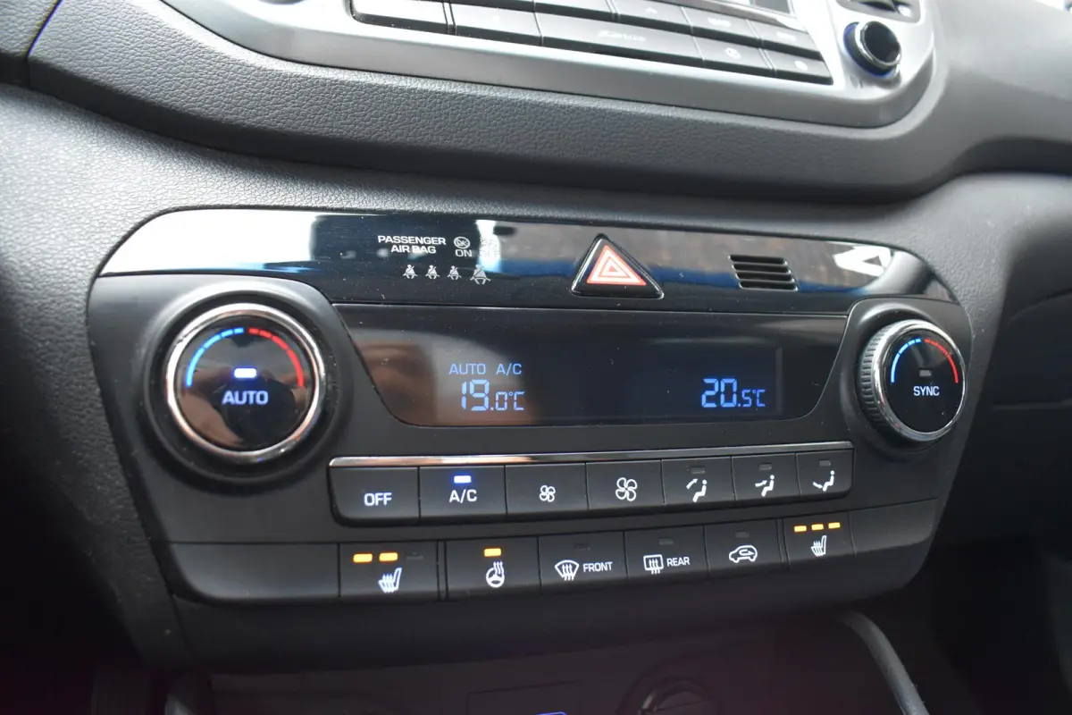 1.7 CRDi HP Premium