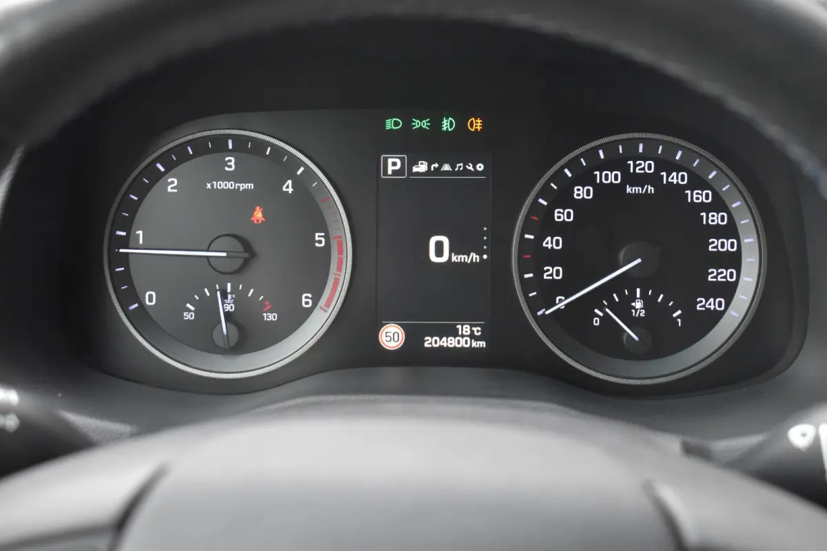 1.7 CRDi HP Premium