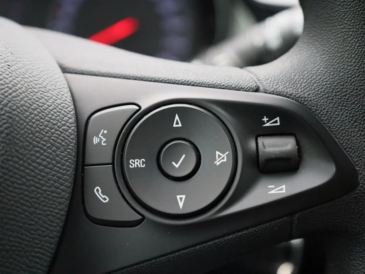 1.2 Edition | Apple Carplay / Android Auto | Cruise Control | Airco |