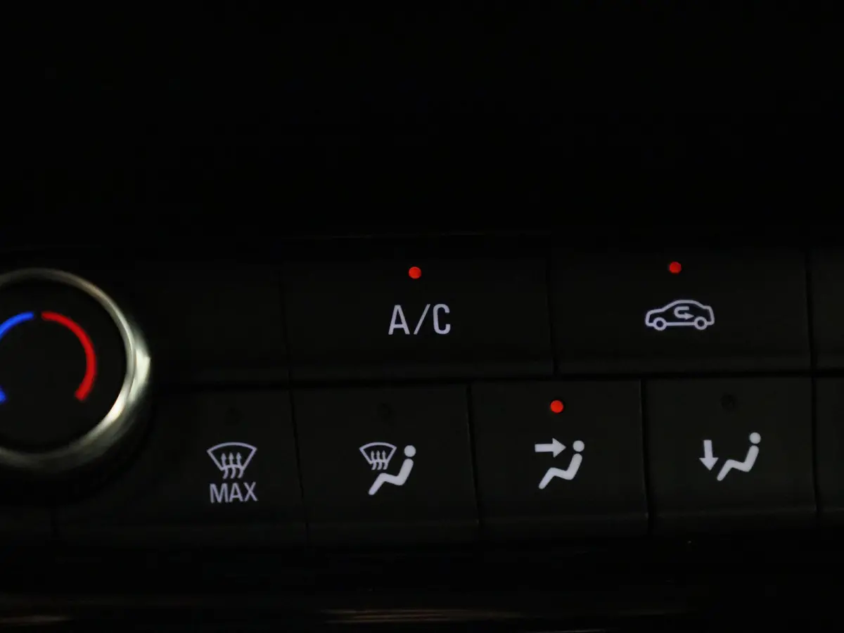 1.2 Edition | Apple Carplay / Android Auto | Cruise Control | Airco |