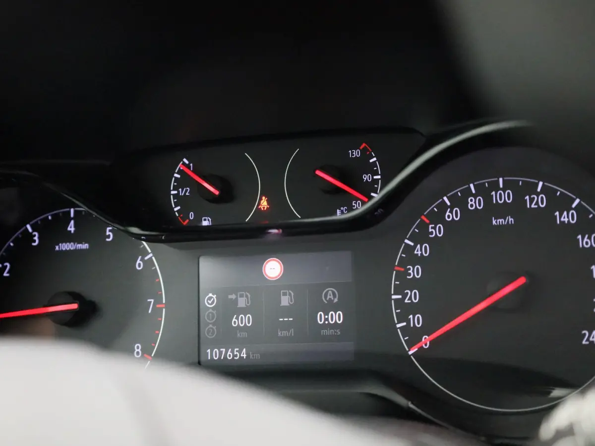 1.2 Edition | Apple Carplay / Android Auto | Cruise Control | Airco |