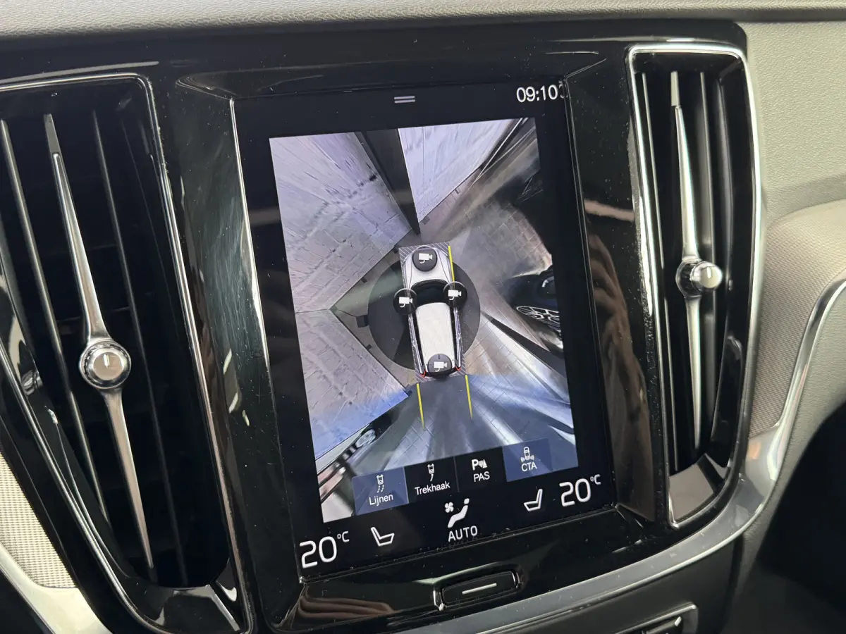 2.0 T8 Twin Engine AWD Inscription B&W HUD Pano Trekhaak Pilot Assist