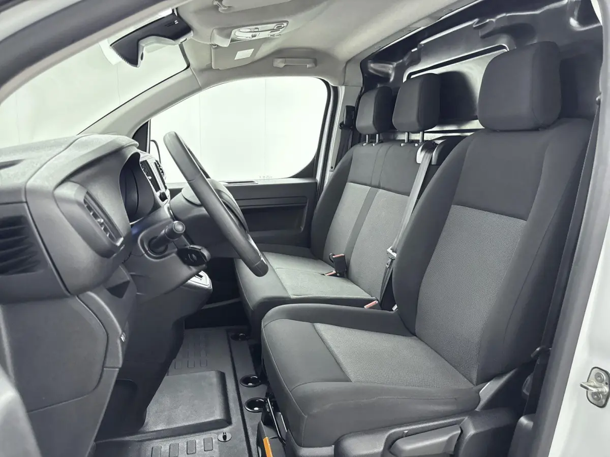 EV L2 75 kWh | Accu 96% | Airco | CarPlay | Cruise COntrol