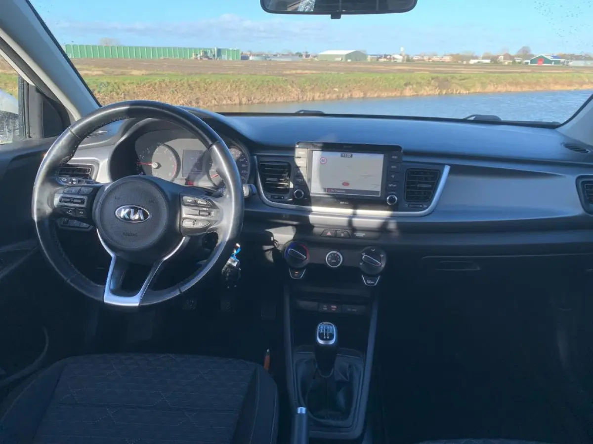 1.0 TGDI ComfortPlusLine Navigator/ Navigatie / Achteruitrijcamera / Airco / Cruise Control /Nieuw model!