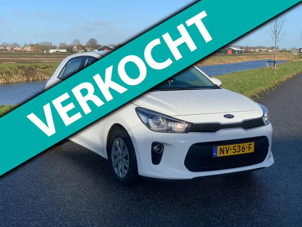 1.0 TGDI ComfortPlusLine Navigator/ Navigatie / Achteruitrijcamera / Airco / Cruise Control /Nieuw model!