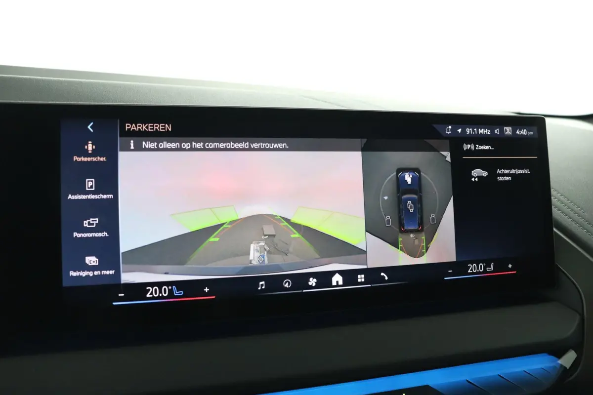 30e xDrive | SOH 100% | M-Sport | Panoramadak | Trekhaak | M-pakket Pro | Extra Getint Glas