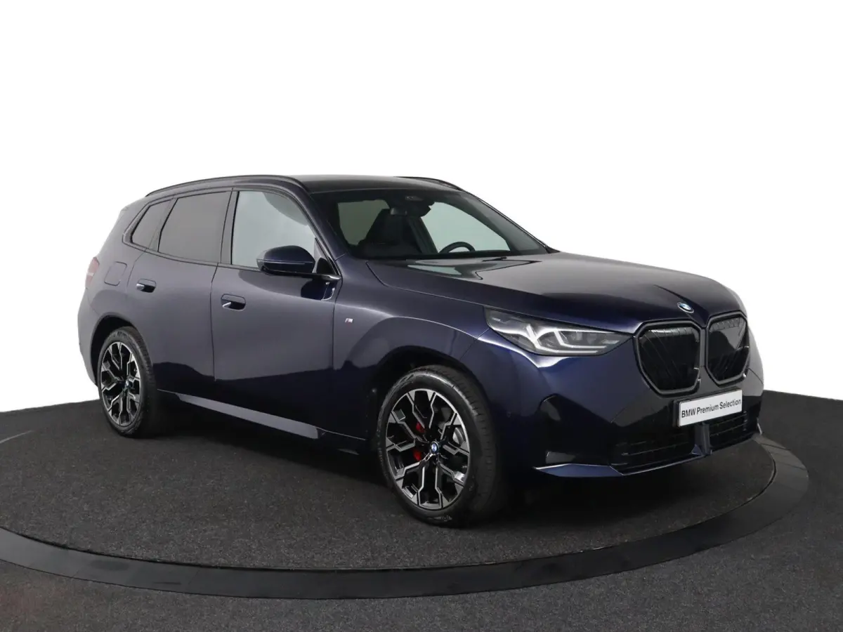 30e xDrive | SOH 100% | M-Sport | Panoramadak | Trekhaak | M-pakket Pro | Extra Getint Glas