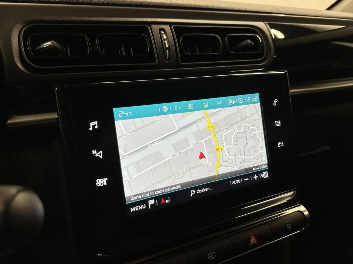 1.2 PureTech ELLE CARPLAY NAVI CRUISE 28000 KM.