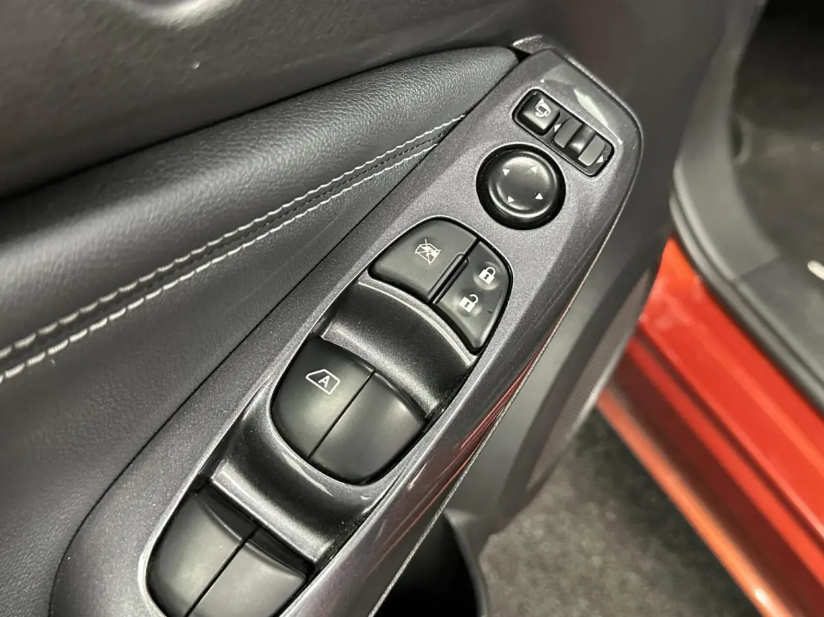1.0 DIG-T N-Connecta CAMERA CARPLAY NAVI CRUISE LM ECC.