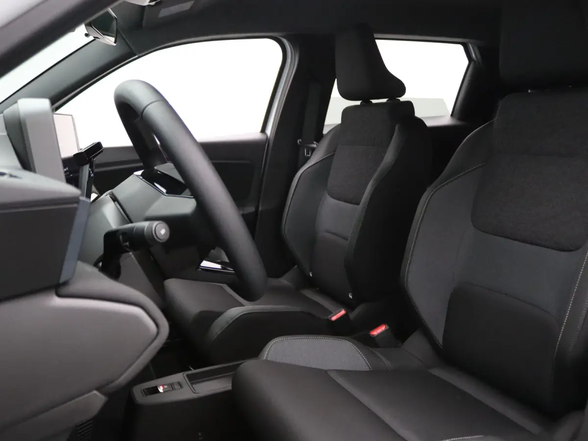 ENGAGE - Launch Edition 40 kWh Apple Carplay/Android Auto | Climate