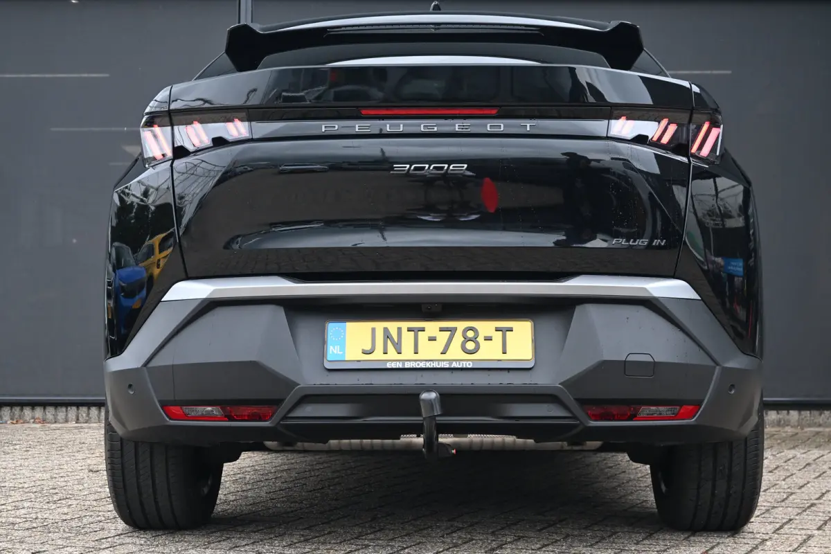1.6 plug-in Hybrid 195 Allure Tot 8 Jaar Garantie! | Afn. Trekhaak | Adaptive Cruise | 360 Camera | 7,4kW Lader | Achteruitrijcamera | Navigatie | Keyless-Entry | !!