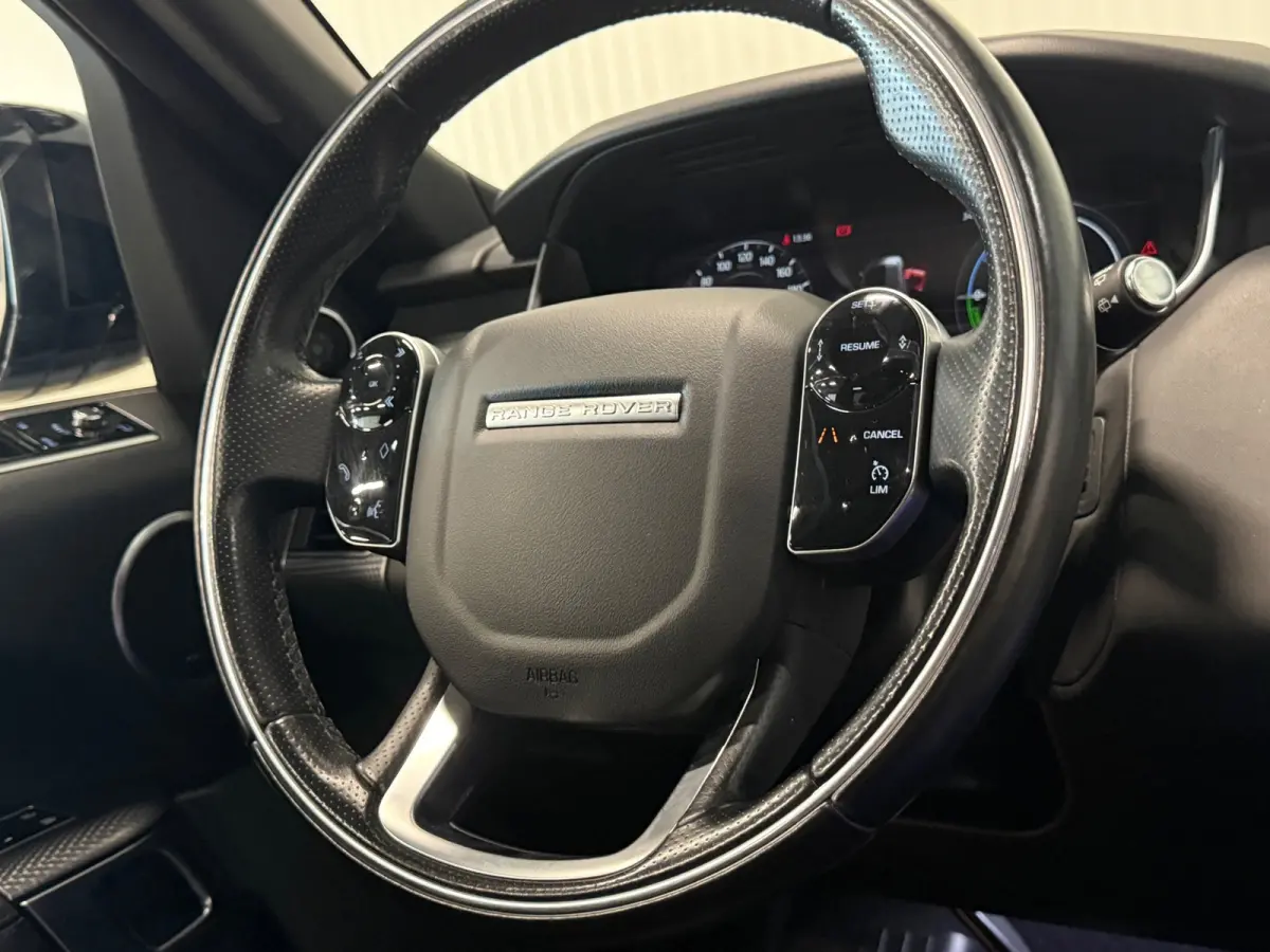 2.0 P400e Autobiography Dynamic | PANO | MERIDIAN | TREKHAAK | CAMERA